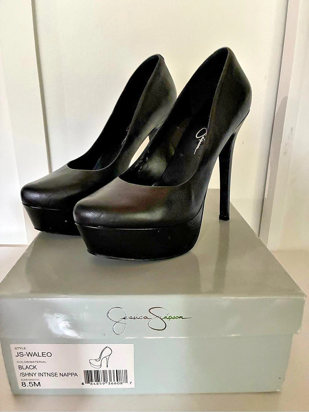 Jessica Simpson JS-WALEO Platform Pumps in Black US 8.5 NWT